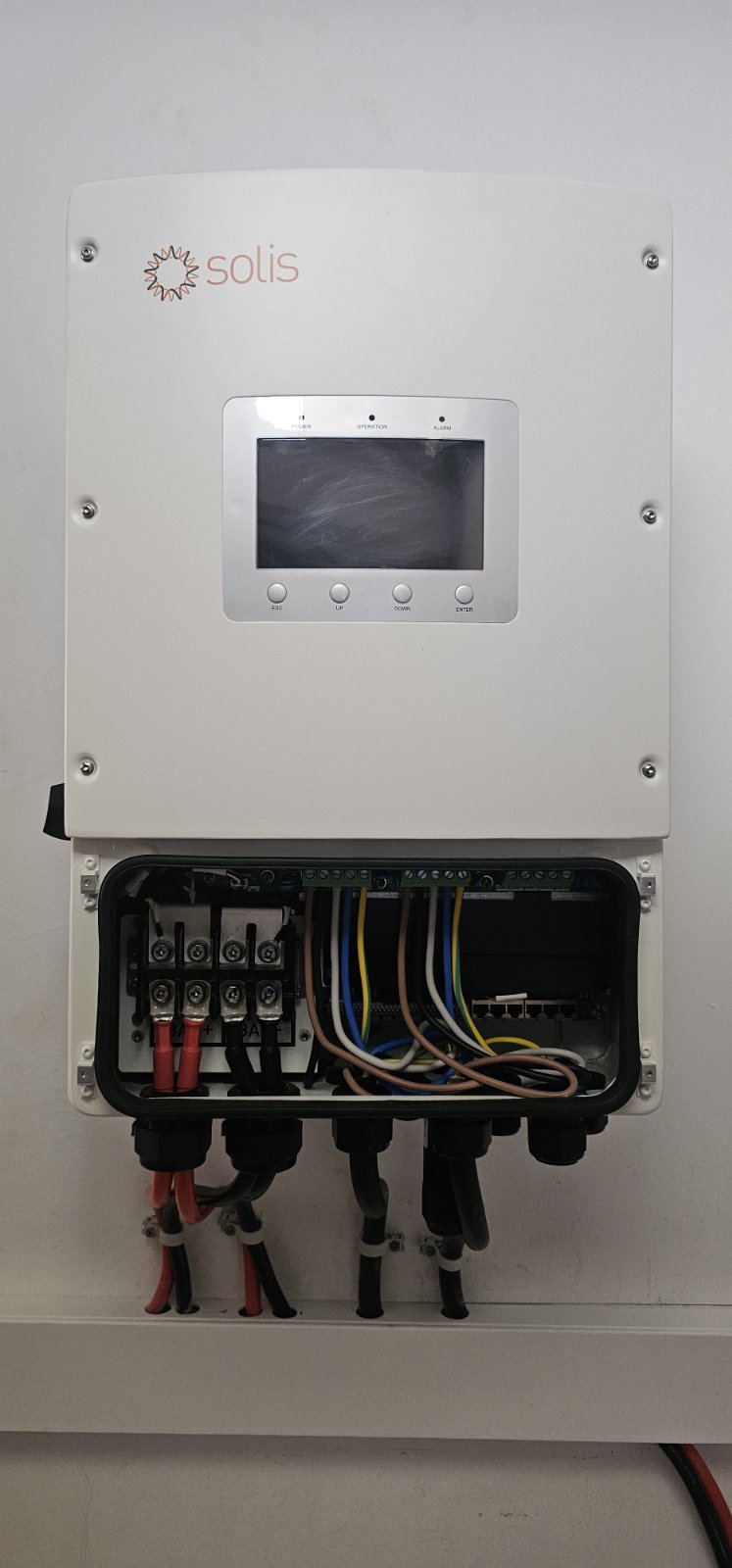 Wall-mounted hybrid inverter installation